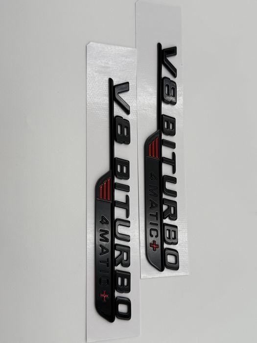 Set Embleme Mercedes V8 Biturbo 4Matic+ negru nou