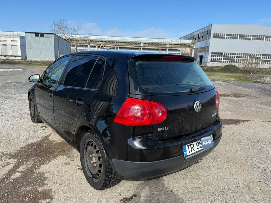 Volkswage. Golf 5 1.6 FSI