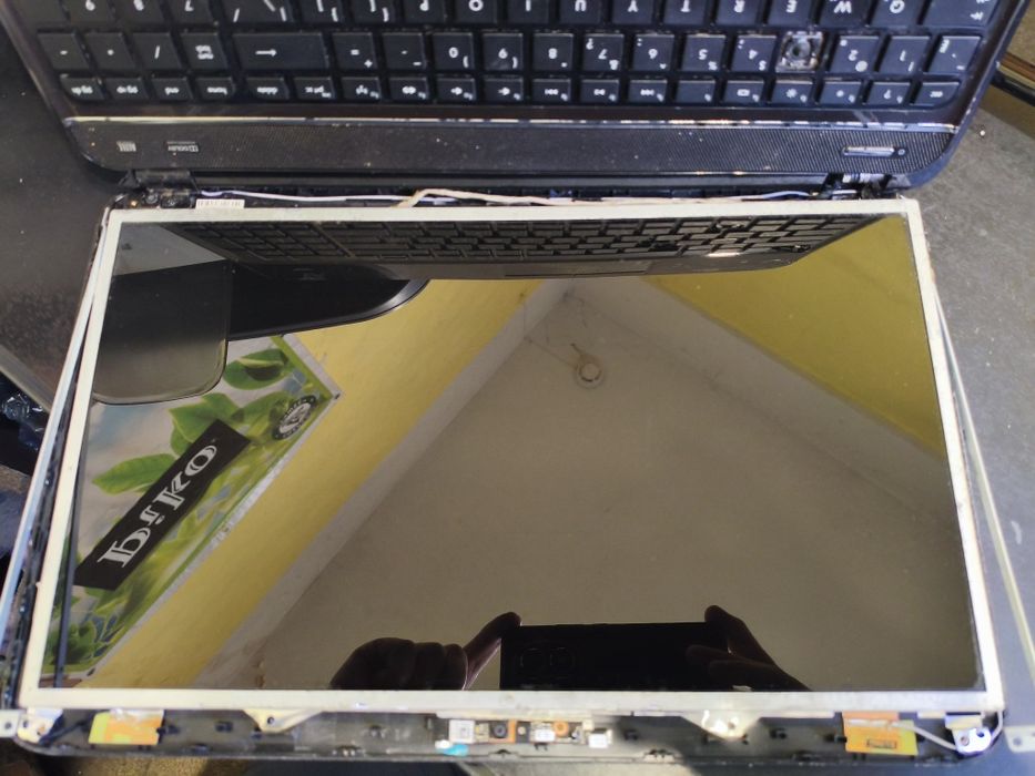 Продам матрицу 15.6