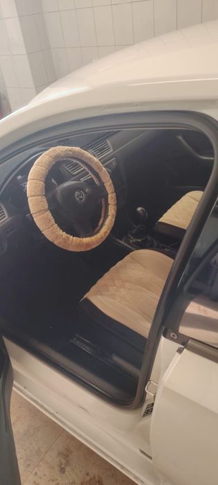 Продам skoda rapid 2014 года
