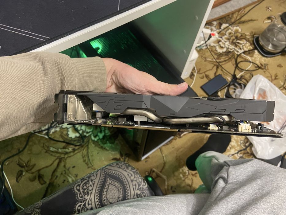 Видеокарта GTX 1050 Ti