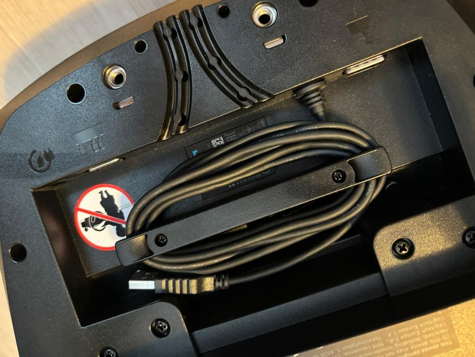 Vând monitor si volan,pedale,schimbator,joc! Se pot vinde si separat!