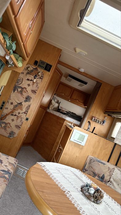 Продавам кемпер Fiat Ducato 2.5 TDI – 3 оси, кат. B