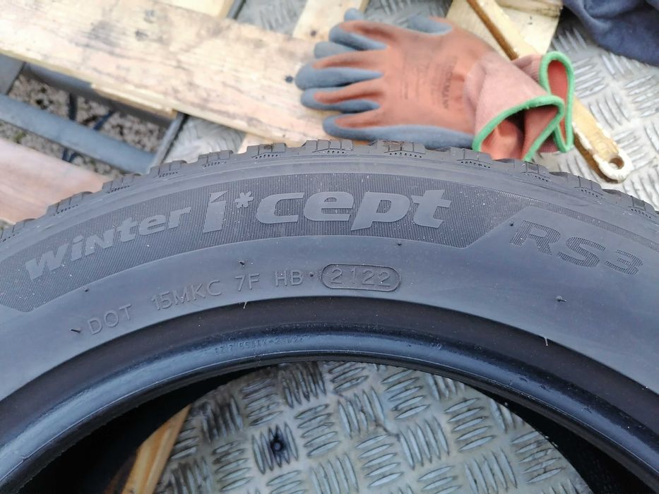 4 бр. Hankook 225/55R17 DOT 2122