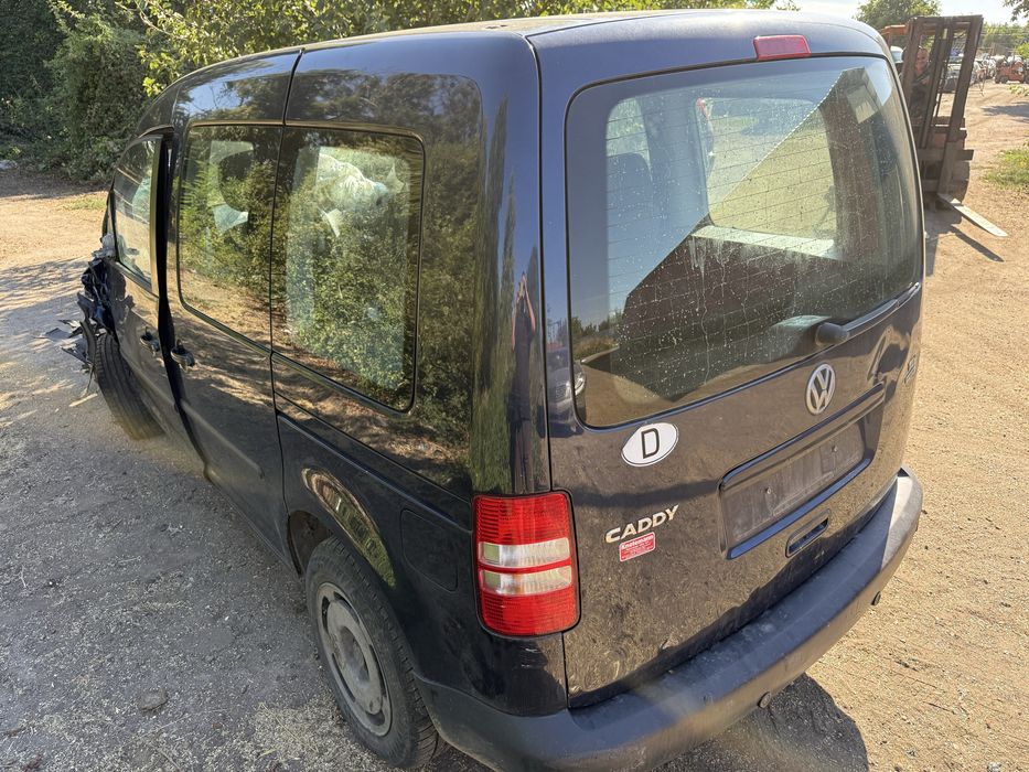 Volkswagen Caddy 1.6 TDI – На части