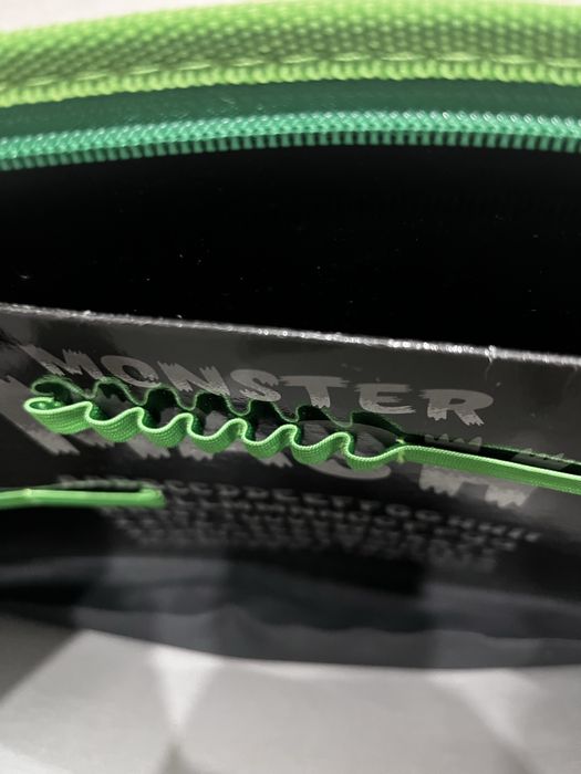 Продам папку детскую формата А4