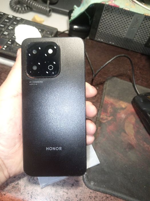 Продам HONOR X6b