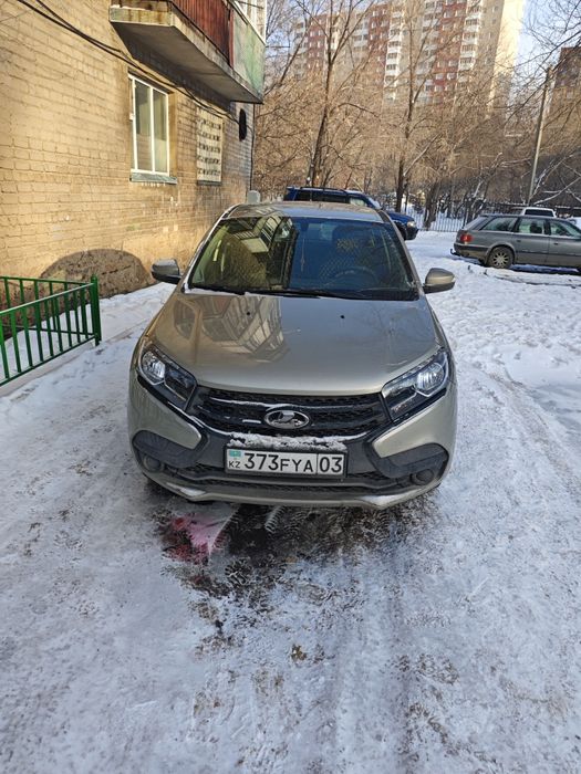 Продам лада х рей