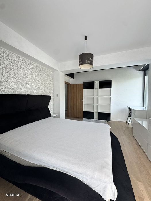 Apartament 3 camere, grădină 100 mp, parcare subterană, zona Tractorul