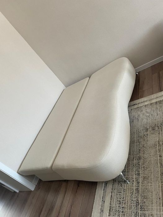 Срочно! Продам диван в отличном м состоянии