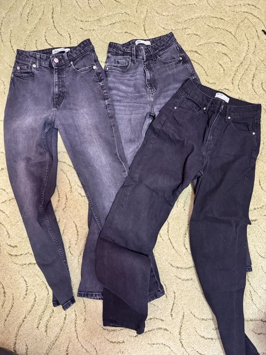 Дрехи на Zara 32,34 р. общо 25 лв