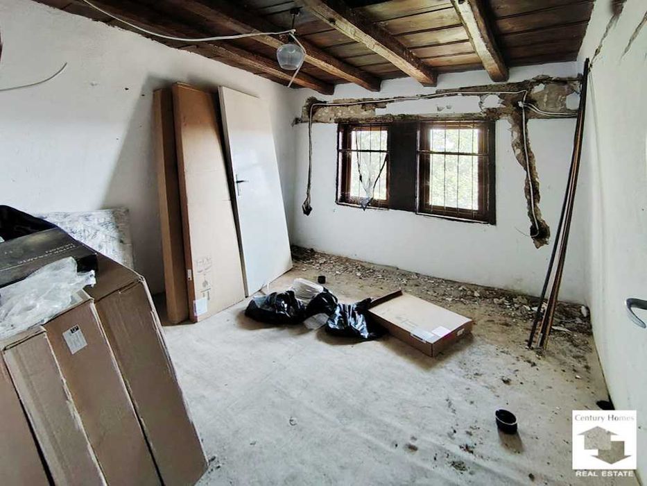 170272 Къща с гараж в живописното с. Катранджии, Община Дряново