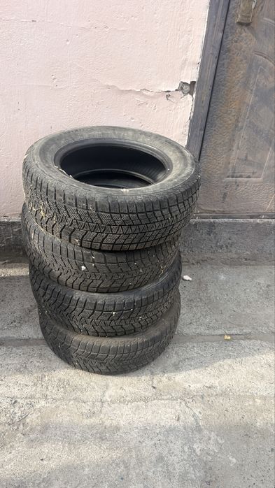 Продам компект шин