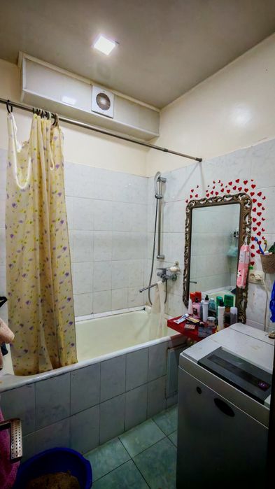 Своя Квартира Юнусабад 18квартал, галерейка. 1 Этаж.