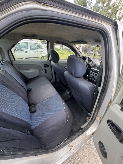 Vand Dacia logan