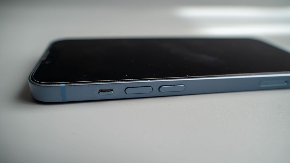iPhone 14 128GB 100% battery