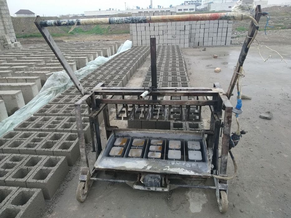 Шлака блок станоглари