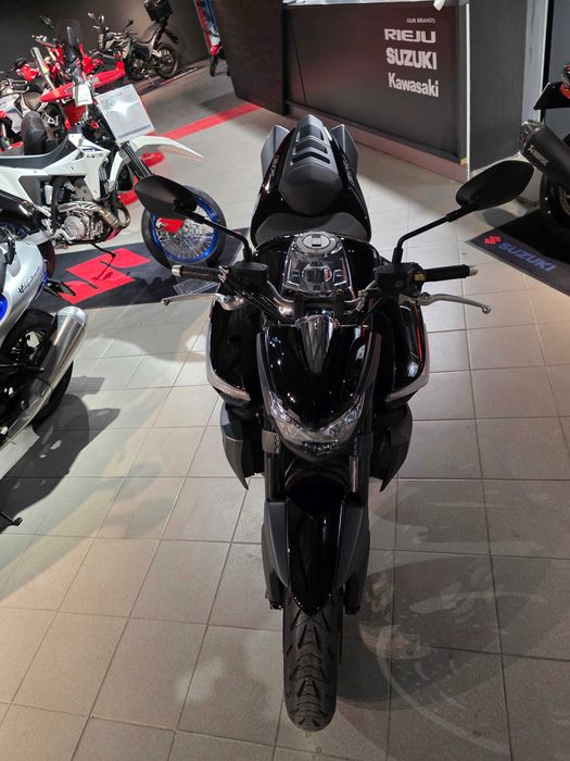 Suzuki B-King 2010 10.000km Garantie 1 an