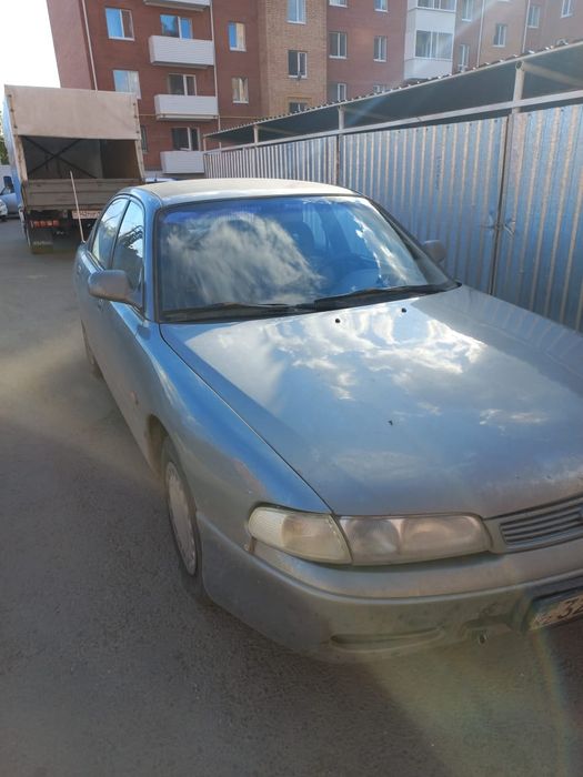 Продам машину . Мазда 626 кронус