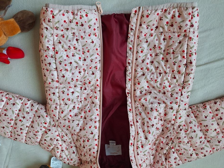 Ново детско яке размер 110.