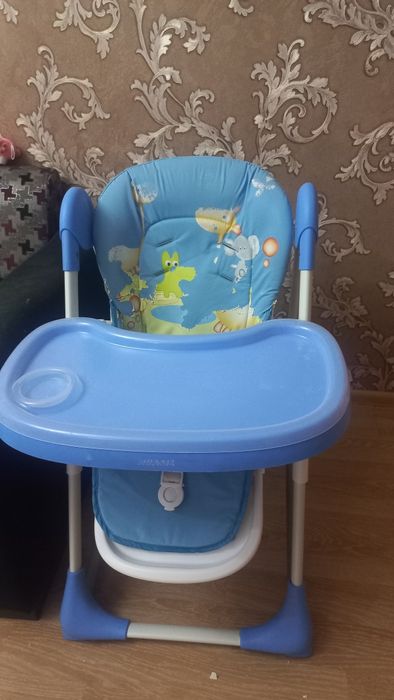 Продам стульчик для кормления трансформер