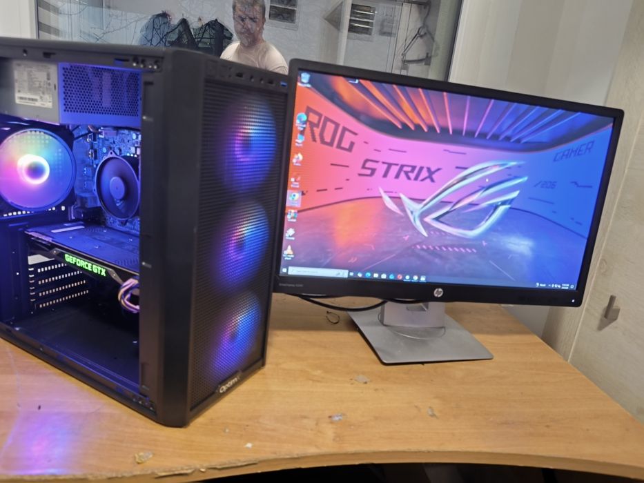 Unitate gaming Asus Rog i7 RTX 8Gb RAM 16Gb ssd 1 tera GTA CSGO