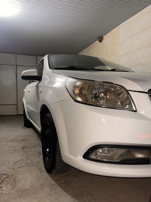 nexia 3 sotiladi
