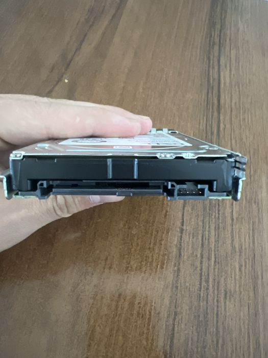 Новый ssd диск для сервера Dell на 1.2 Тб