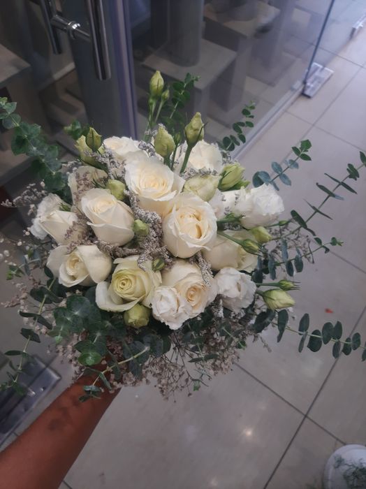 Букеты для свадебных церемоний.  Цветы на заказ