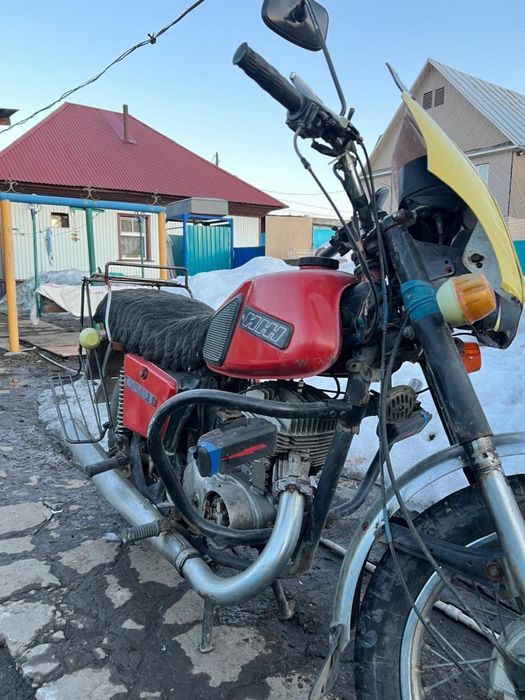 Мотоцикл иж планета 5  продам срочно реальному покупателю уступлю