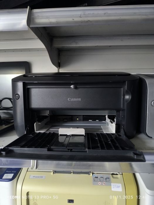 Принтера,мониторы,ноутбуки ,МФУ разных моделей .