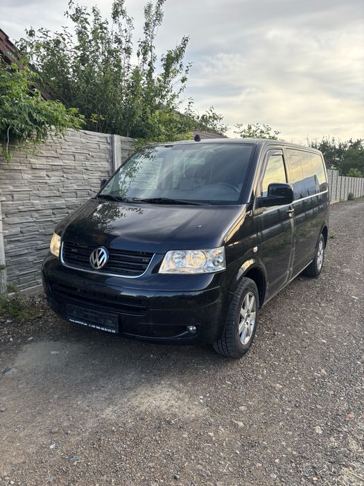 VOLKSWAGEN Multivan 0
