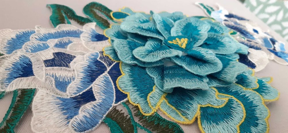 Бродерии за дрехи