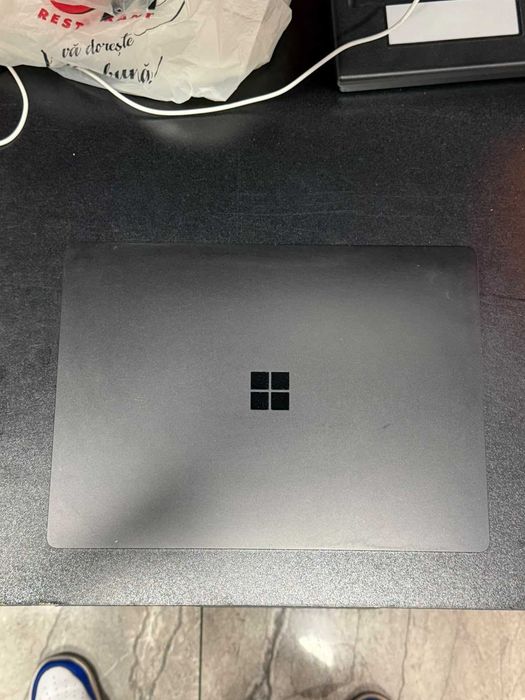 HOPE AMANET P2 - Microsoft Surface 5 / Cu Touch / I7 Gen 12 / 16GB Ram /  SSD 256GB