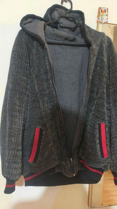 кофта двухсторонняя, очень качественная.