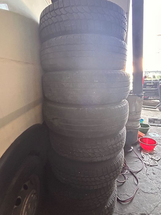 Втора употреба гуми със джанти за кола и за бус