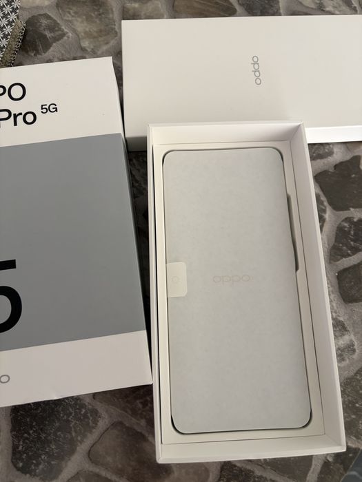 Продавам OPPO A5 Pro 256gb