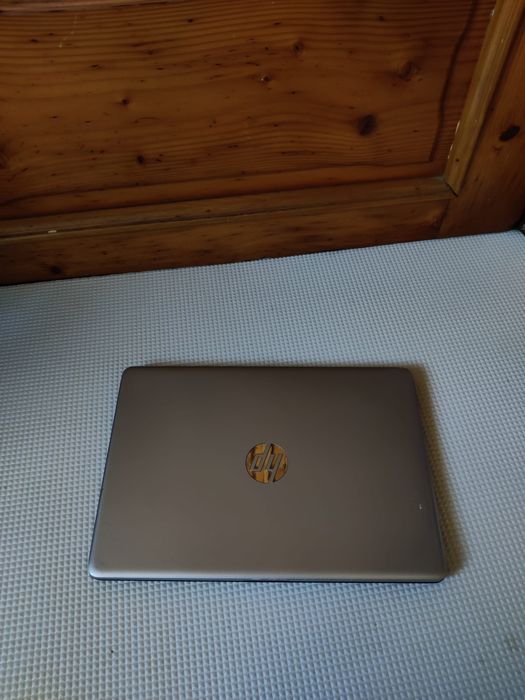 HP procesor i5 gen 10.8g(16g).ssd 256gb..display 14inchi
