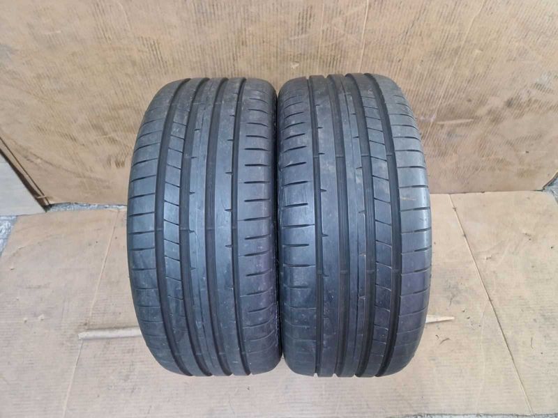 2 Dunlop R18 225/40
летни гуми
DOT5117