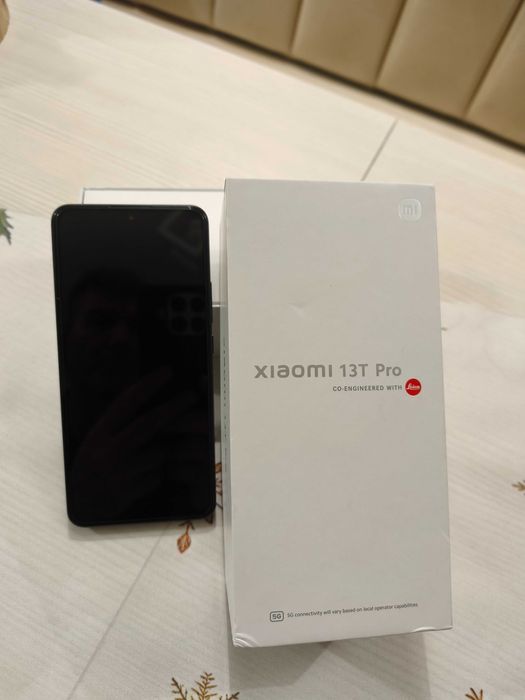 Vand telefon Xiaomi 13T Pro