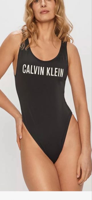 Calvin Klein цял бански