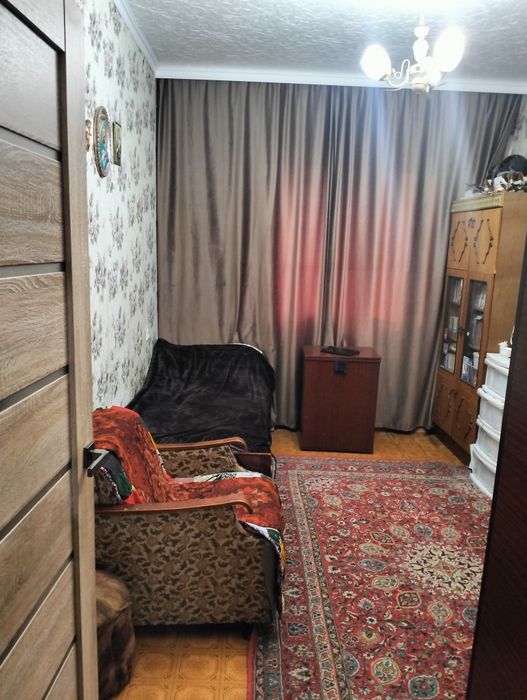 Продам 4х комнатную квартиру