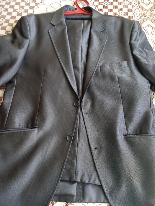 Продам муж. костюм