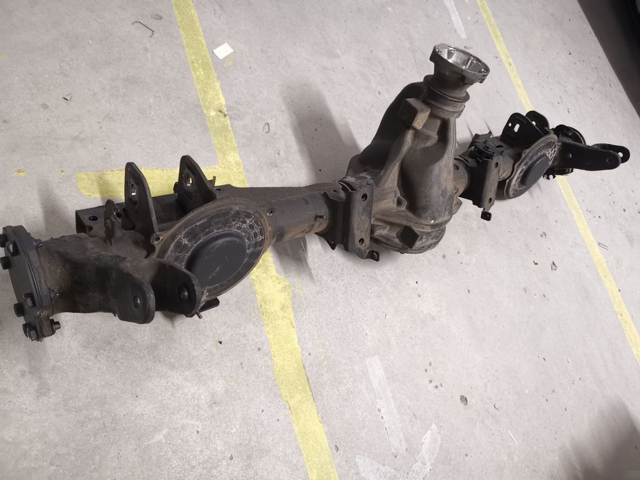 Задна ос / Задвижваща ос Mercedes-Benz G-Class W463 Оригинална, В добр