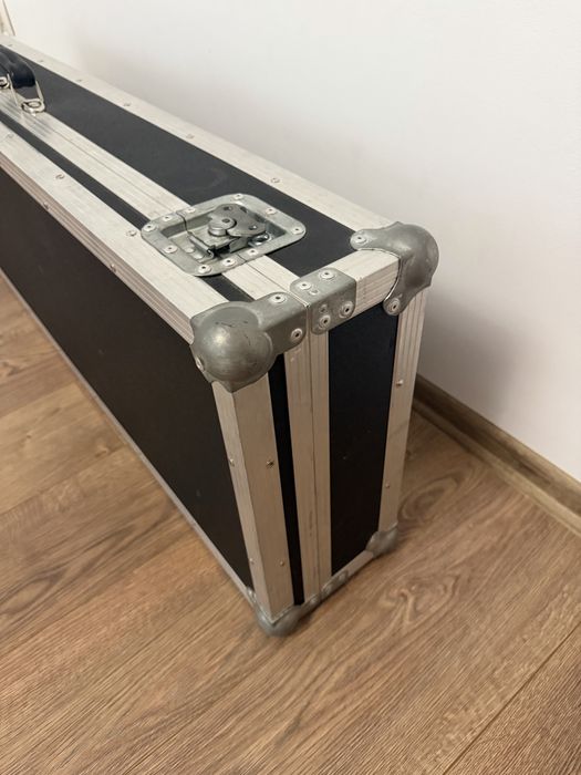 Case thon pentru pa4x in stare buna