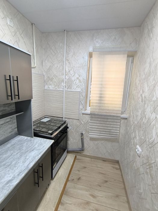 Сергели 2. 1 ком квартиру. 1/4 ремонт.выход в огород. У МЕТРО. 32 м2