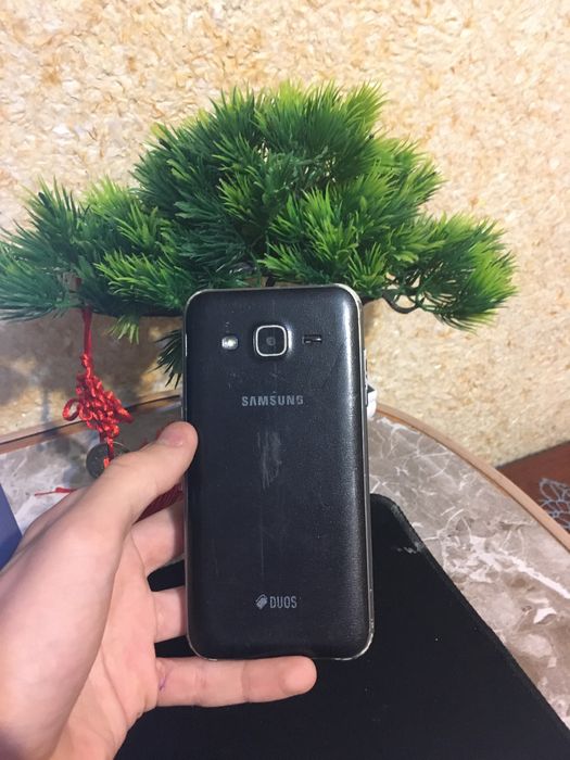Samsung j5 потертый
