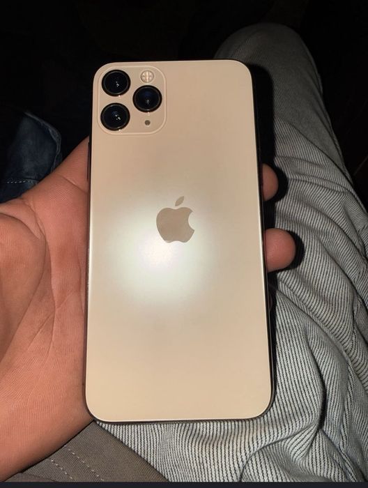 Apple 12Pro срочно