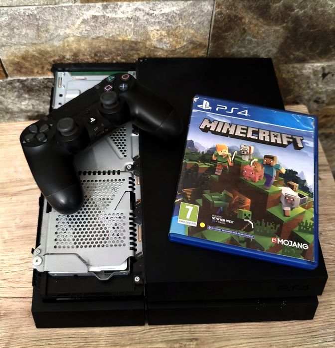 PlayStation 4 / Ps4 Jet Black Sony 2TB HDD cu +20 jocuri + Minecraft pe CD +1 Maneta +Accesorii