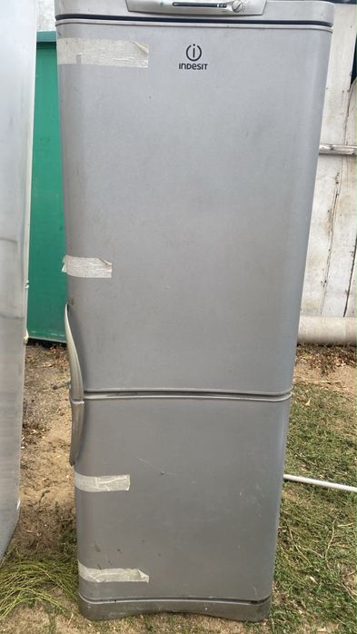 Продам не рабочие холодильники